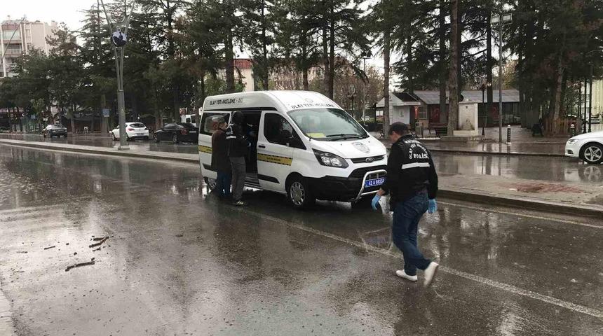 Konya&rsquo;da motosikletlerle kuyumcu soygunu