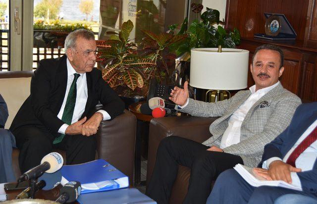 AK Parti İzmir İl Başkanı Şengül, Kocaoğlu'nu ziyaret etti