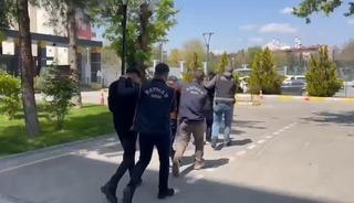 Batman&rsquo;da silah operasyonu: 13 tabanca ele ge&ccedil;irildi