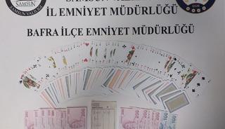 Bafra&rsquo;da kıraathaneye kumar baskını