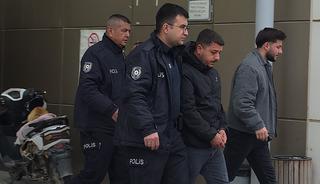 Manisa'da kardeşi tarafından bı&ccedil;akladığı iddia edilen kişi hayatını kaybetti