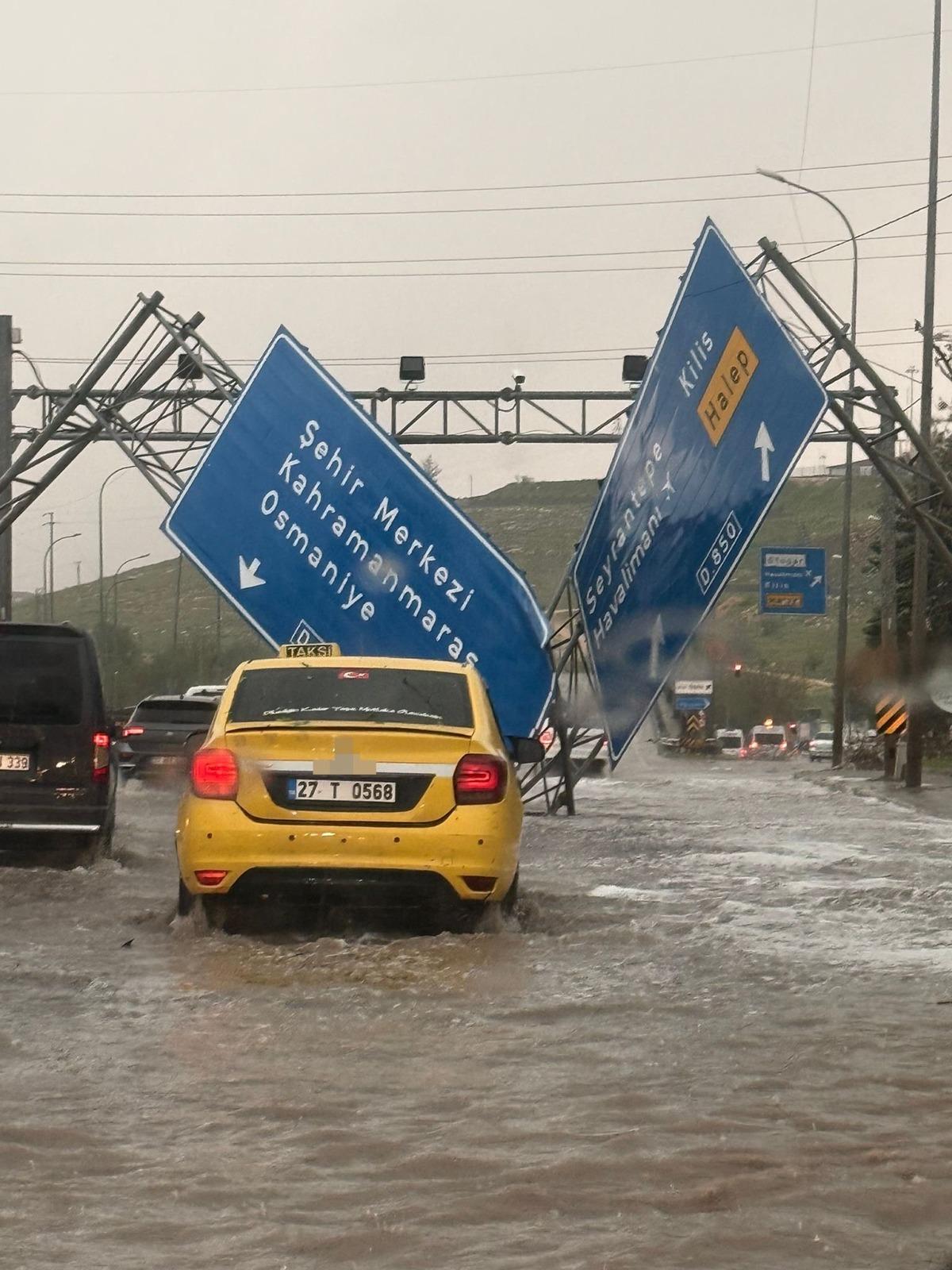 Gaziantep ve Şanlıurfa yı şiddetli fırtına, sağanak ve dolu vurdu 7