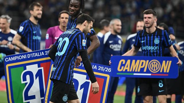 Serie A'da Parma'yı yenen Inter, şampiyonluğunu ilan etti