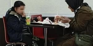 &Uuml;nl&uuml; hamburger devinde skandal!