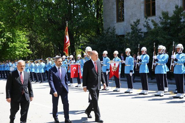 Meclis 23 Nisan oturumunda gergin anlar (1)