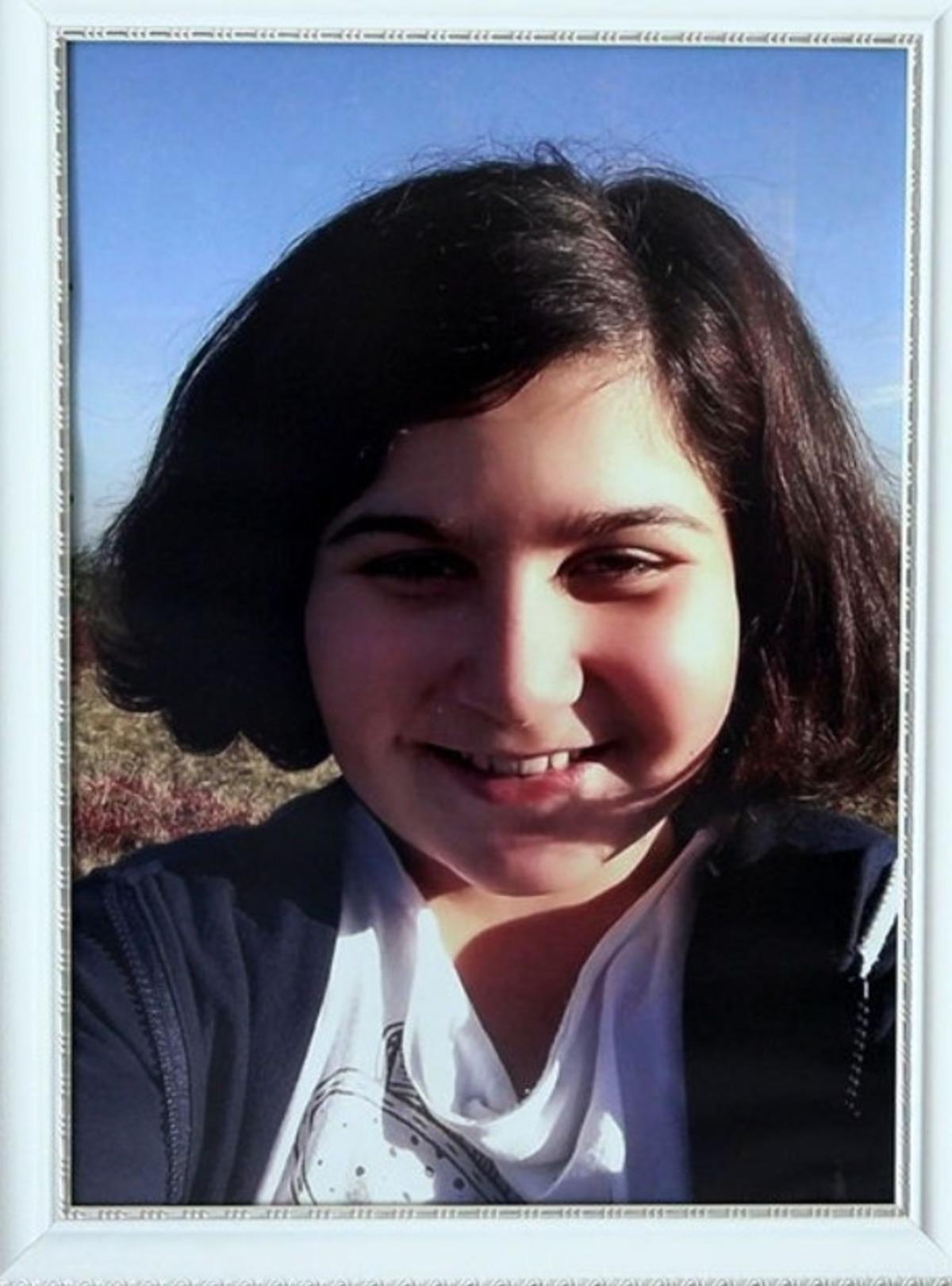 8 yıldır kaza biliniyordu! Rabia Naz &ouml;ld&uuml;r&uuml;ld&uuml; m&uuml;? O fotoğraf her şeyi değiştirdi 2