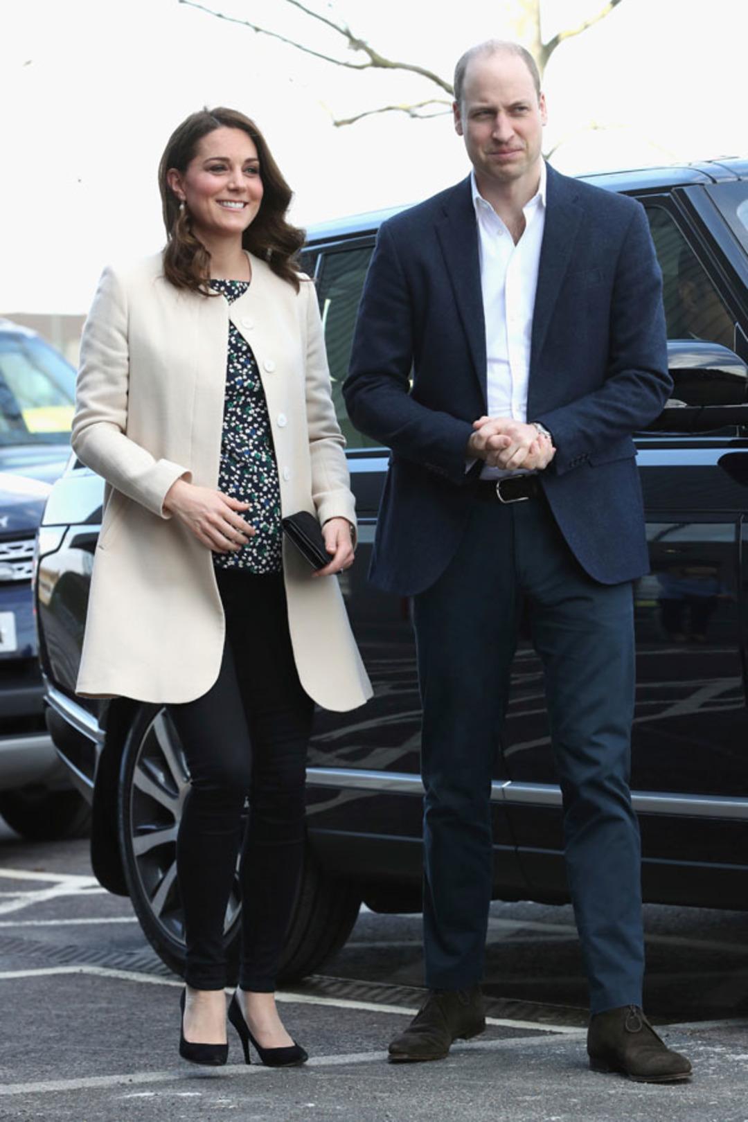 Kate Middleton 3. kez anne oldu! 