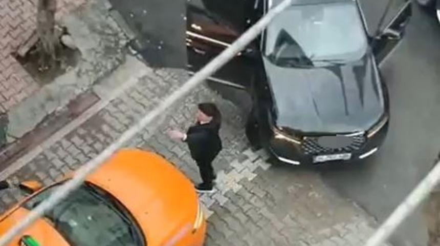 D&uuml;ğ&uuml;n konvoyundakiler ters y&ouml;ne girdi ortalık karıştı