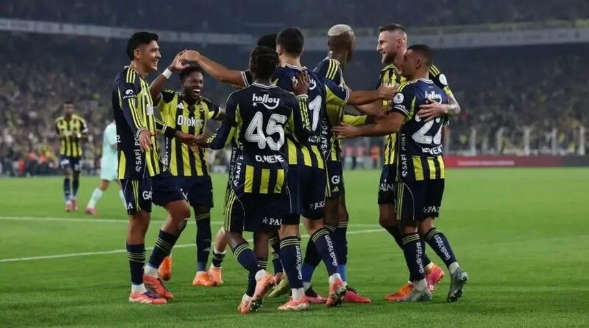 Fenerbah&ccedil;e'de y&ouml;netimin kafasını karıştıran teklif! Resmen ilettiler