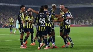 Fenerbahçe'de yönetimin kafasını karıştıran teklif! Resmen ilettiler