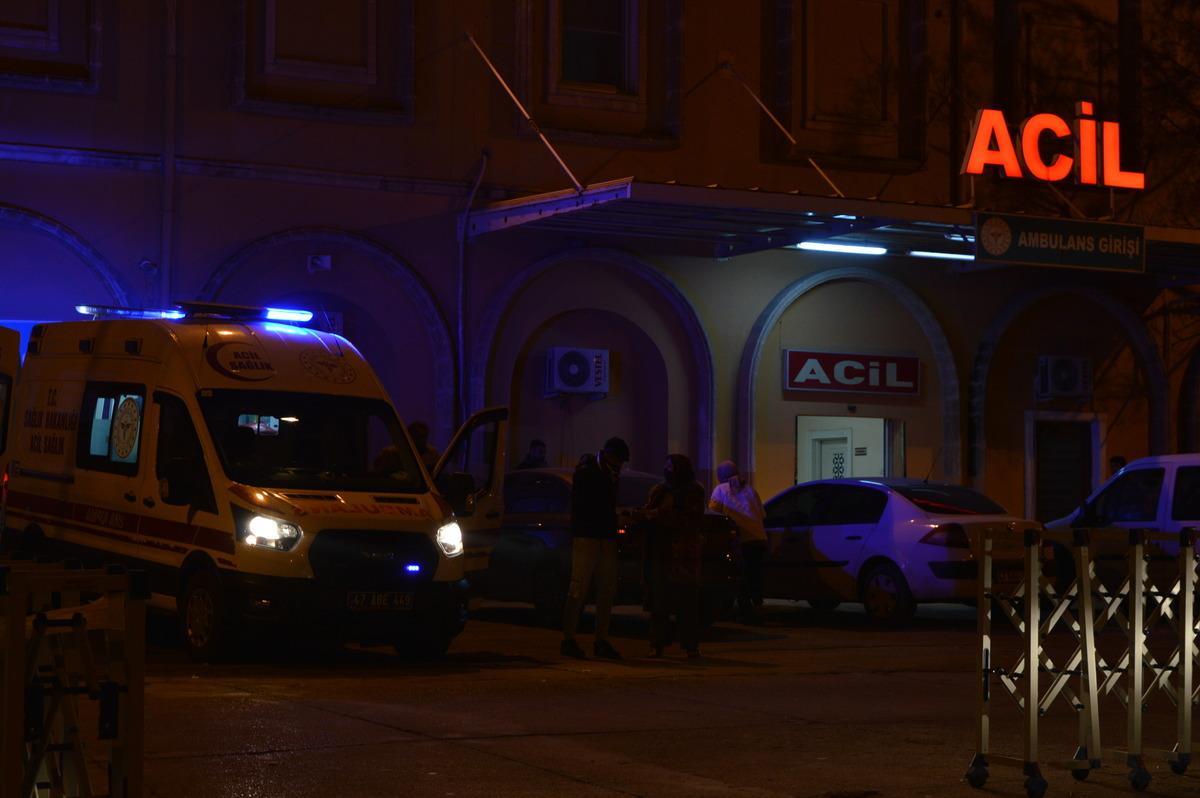 Mardin de 3 &ccedil;ocuk annesinin ş&uuml;pheli &ouml;l&uuml;m&uuml;! İple asılı halde bulundu 1