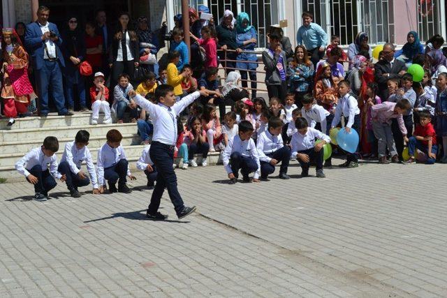 Şuhut’ta 23 Nisan kutlamaları