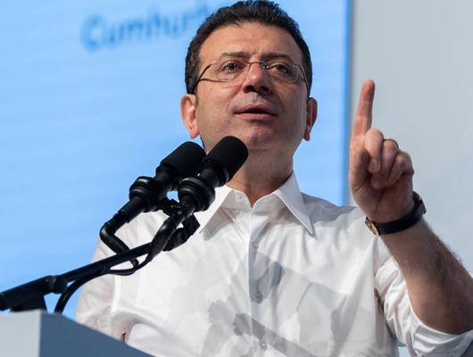 İBB davasında tansiyon y&uuml;ksek! İmamoğlu: "&Ouml;nce beni yaka pa&ccedil;a indirin"