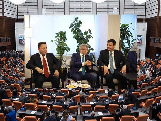 G&uuml;nlerdir konuşulan cumhurbaşkanı adayı kulislerden sızdı