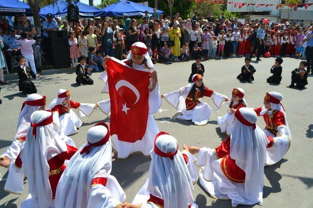 23 Nisan Bozyazı’da coşkuyla kutlandı