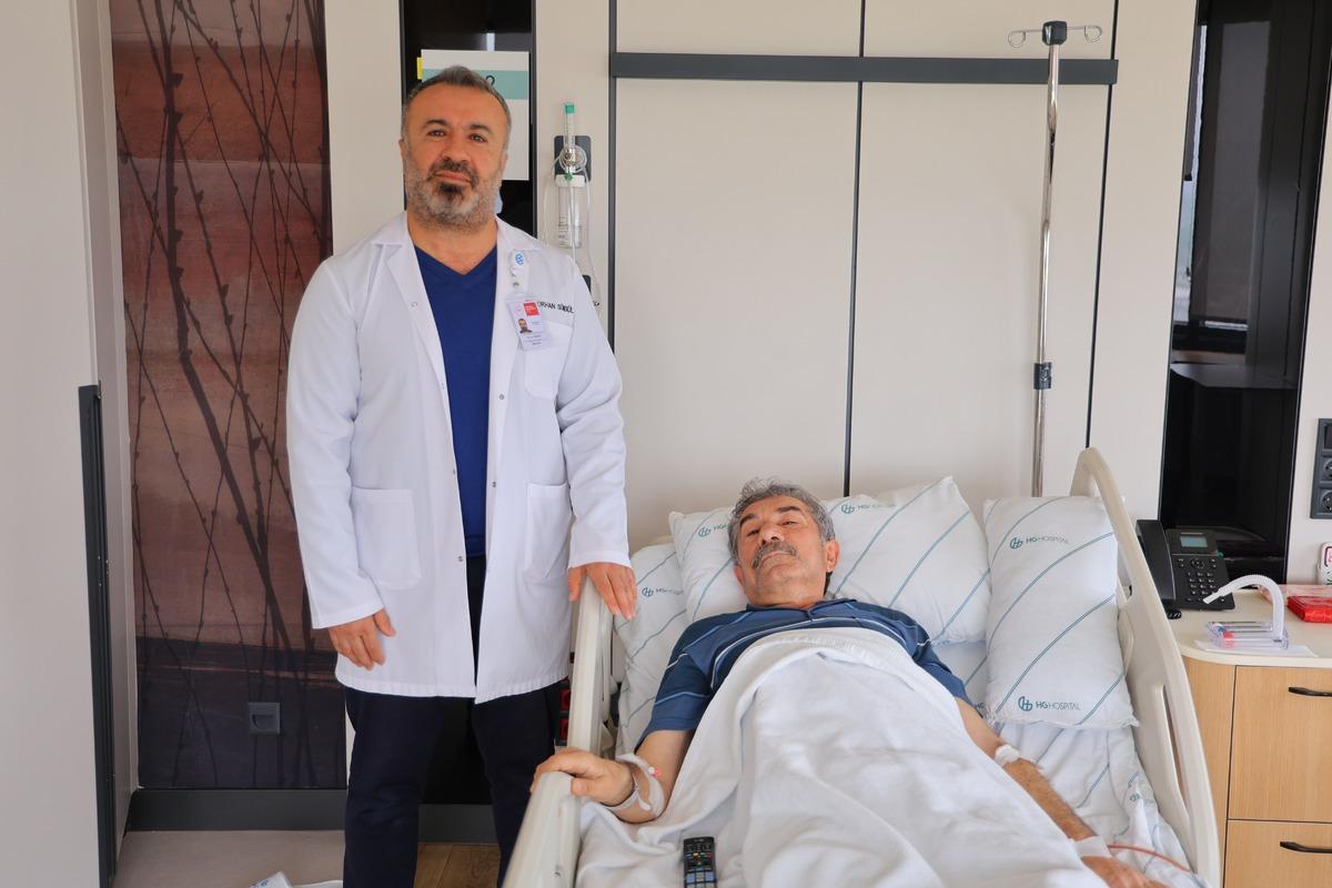 Kilo kaybı diye gitti: B&ouml;breğinden 20 santimlik t&uuml;m&ouml;r &ccedil;ıkarıldı! 2