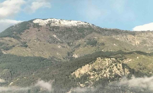 Mayıs ayında K&ouml;yceğiz Sandras Dağı&rsquo;na kar yağdı 2
