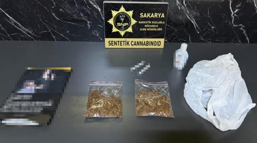 Uyuşturucu taciri ekiplerden ka&ccedil;amadı: 1 tutuklama
