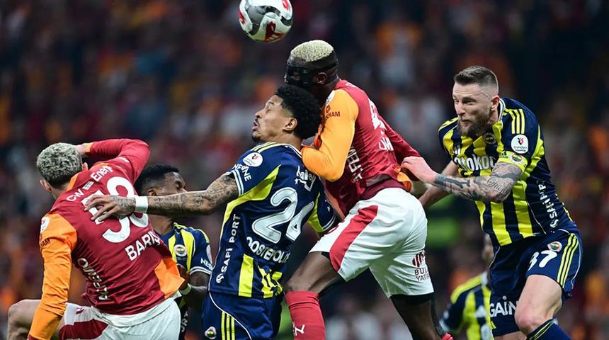 Roma Fenerbah&ccedil;e'den Oosterwolde i&ccedil;in yeniden d&uuml;ğmeye bastı!