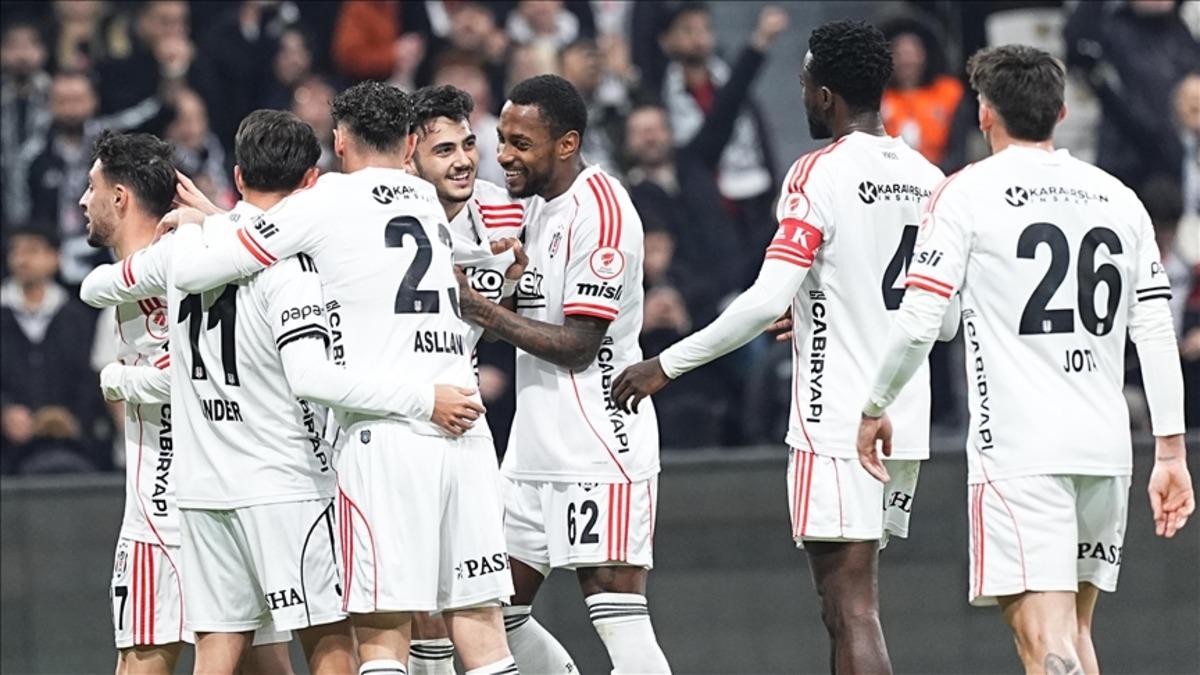 Milot Rashica’nın sağlık durumuyla ilgili açıklama 2