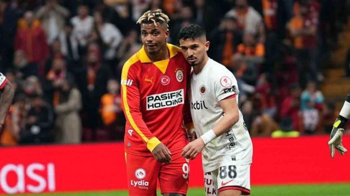 Galatasaray da Samsunspor ma&ccedil;ında o madde devreye girdi! 2