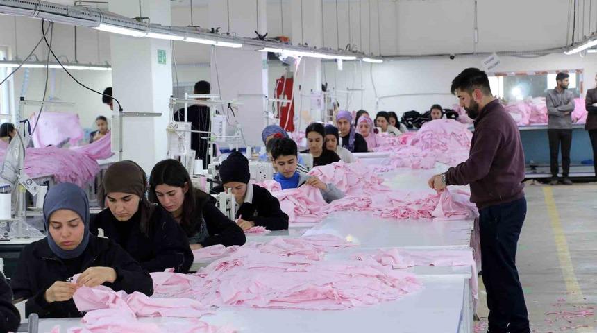 İstanbul&rsquo;dan k&ouml;ye d&ouml;n&uuml;ş: &Ccedil;alışanların y&uuml;zde 90&rsquo;ı kadın