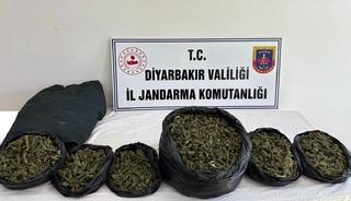 Diyarbakır&rsquo;da 20 kilo 600 gram uyuşturucu ele ge&ccedil;irildi