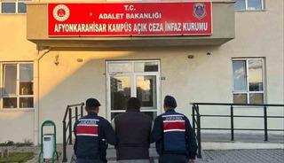 Jandarma &ccedil;eşitli su&ccedil;lardan aranan 45 kişiyi yakaladı
