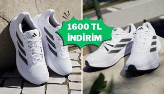 Rahatlığı se&ccedil;enlerin tercihi: Adidas ayakkabıda b&uuml;y&uuml;k fırsat