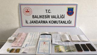 Balıkesir&rsquo;de su&ccedil; &ouml;rg&uuml;t&uuml; operasyonu: 16 g&ouml;zaltı