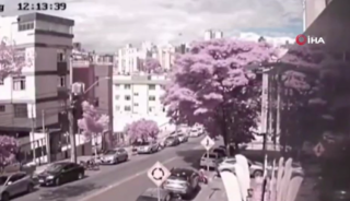 U&ccedil;ak son s&uuml;ratle apartmana &ccedil;akıldı! Korkun&ccedil; kazada 3 &ouml;l&uuml; 2 yaralı