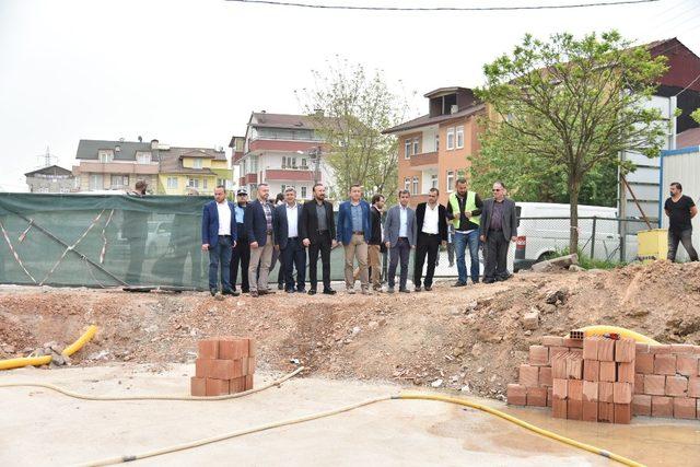 Başkan Doğan Yenişehir Mahallesinde incelemelerde bulundu