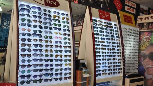 Kars’ta sahte güneş gözlüğüne karşı vatandaşlar uyarıldı