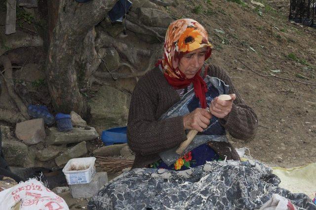 Bu köyde 7’den 70’e herkes ’Tahta kaşık’ yapıyor