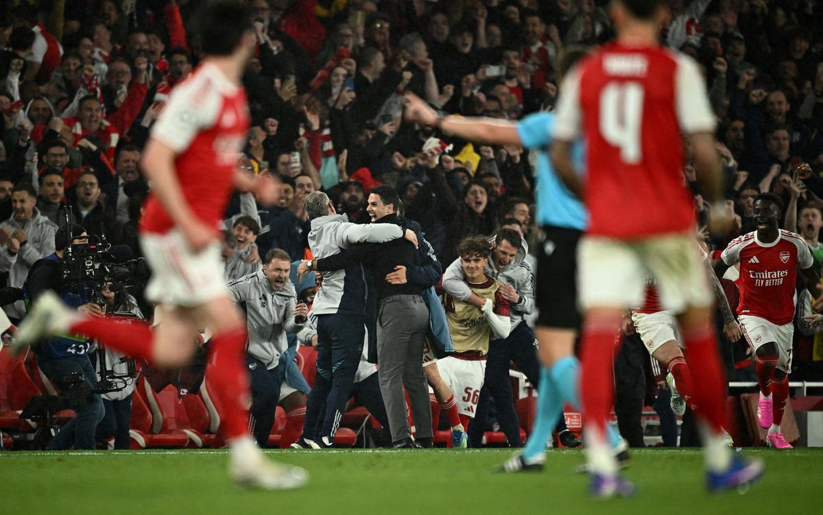 20 yıl sonra gelen final! Arsenal, Atletico Madrid i 1-0 yendi 6
