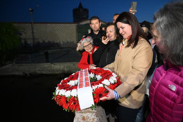 Edirne de dilekler Tunca Nehri ne bırakıldı 4