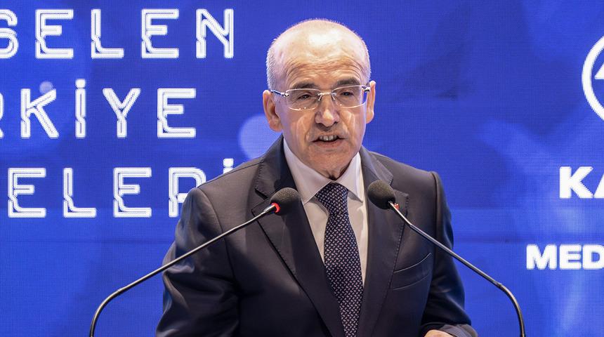 Bakan Şimşek'ten benzin ve eşel mobil a&ccedil;ıklaması 'Yansıtmadık'