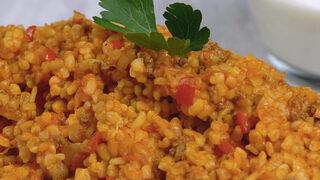 Bir sofra klasiği: Kıymalı bulgur pilavı tarifi