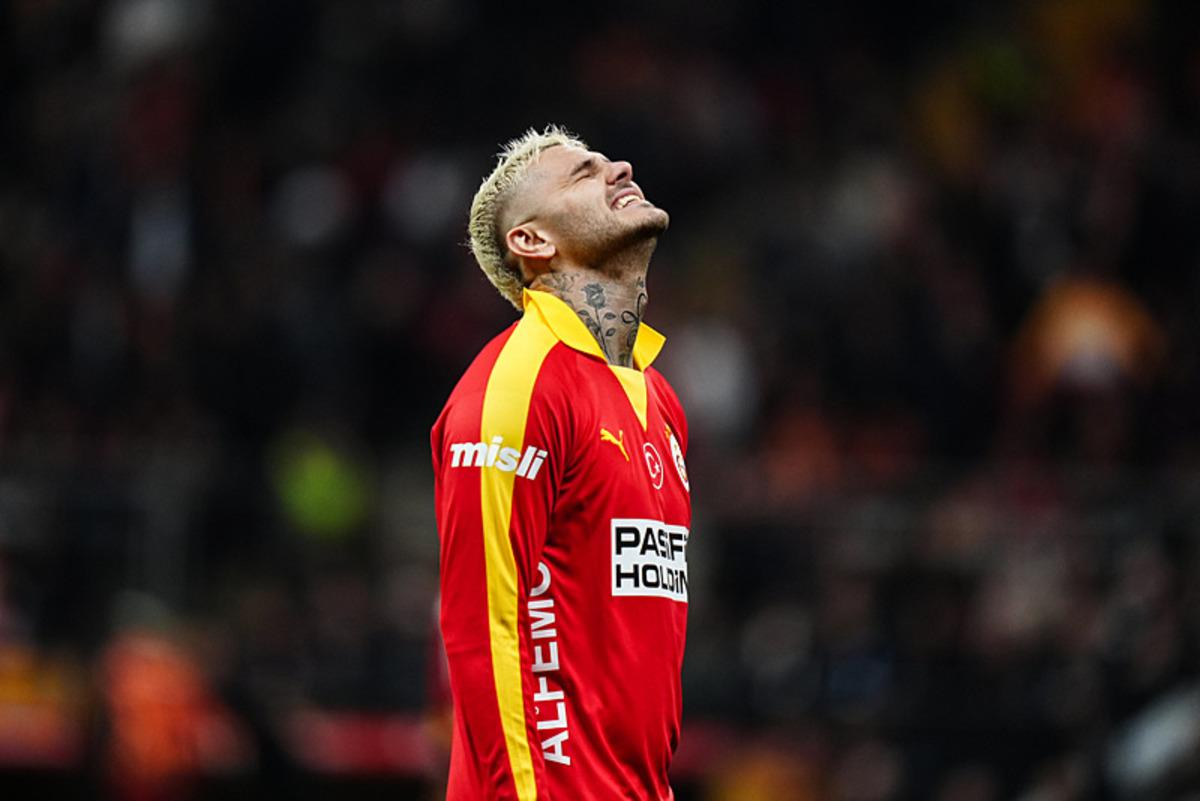 Canlı yayında a&ccedil;ıkladı! Icardi ve Galatasaray arasında ipler koptu 1