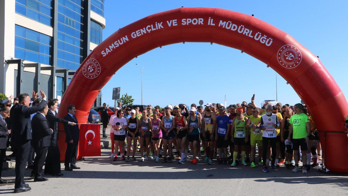 Samsun’da 19 Mayıs Yarı Maratonu ve İstiklal Koşusu yapılacak 1