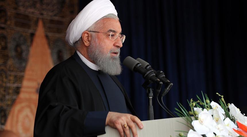 Ruhani'den ABD'ye sert uyarı