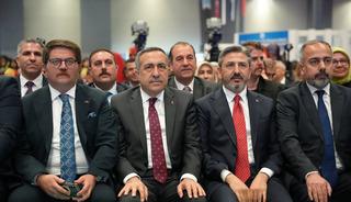 Van'da 'Anons' krizi! AK Parti yerine 'AKP' dedi, il başkanının adını yanlış s&ouml;yledi