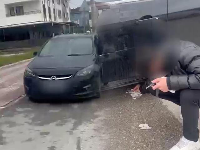 Yer: Bursa! &Ccedil;evreyi kirleten s&uuml;r&uuml;c&uuml;ye ilgin&ccedil; ceza
