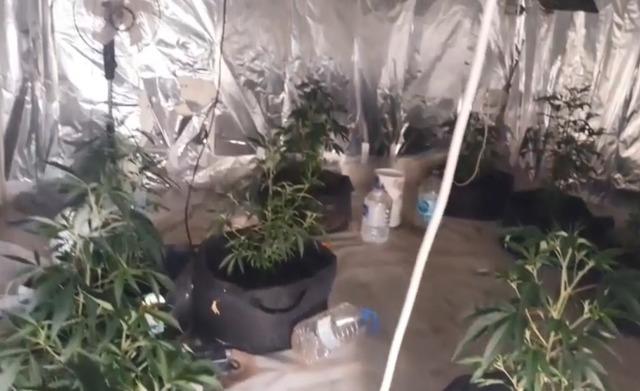 Kuşadası&rsquo;nda 22 kilogram uyuşturucu ele ge&ccedil;irildi 1