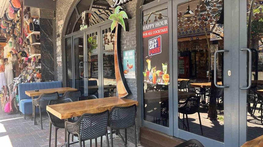 Alanya&rsquo;da tartışma kanlı bitti: 1 yaralı