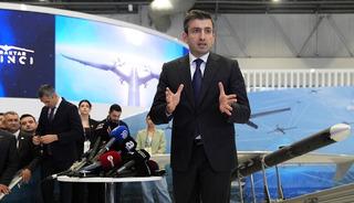 Sel&ccedil;uk Bayraktar SAHA 2026'da Baykar'ın yeni &uuml;r&uuml;nlerini tanıttı