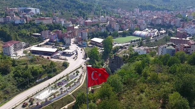 Benzeri görülmemiş teşvik: 10 çocuk yapana sıfır araç