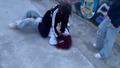 Samsun'da akran zorbal���! K�z�n kafas�n� yerlere vurup feci �ekilde darbetti