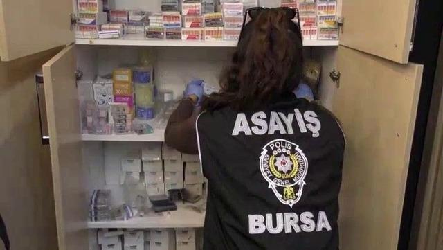 Bursa&rsquo;da sahte doktor &ccedil;etesi &ccedil;&ouml;kertildi... Evleri ka&ccedil;ak kliniğe &ccedil;evirmişler 2