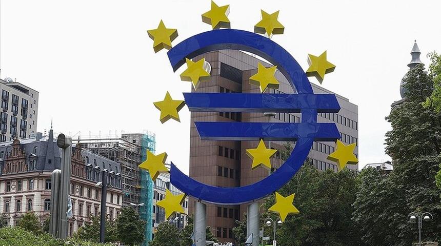 Euro B&ouml;lgesi'nde &uuml;retici enflasyonu son 3,5 yılın zirvesinde
